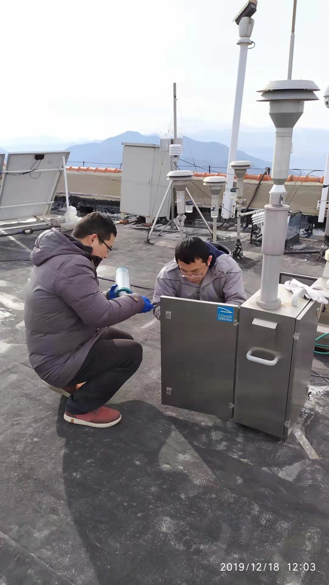 济南生态环境监测中心开展采暖季大气颗粒物来源解析样品采集工作